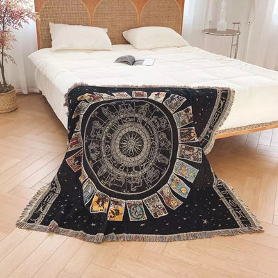 Olivenorma Tarotkarten-Kompass gewebte Boho-Decke mit Quasten