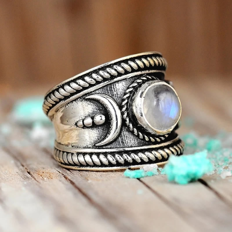 Olivenorma Boho Moon Mondsteinring - image 3