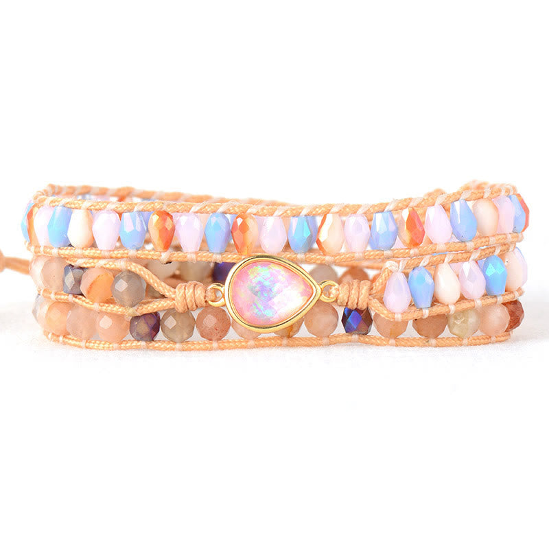 WICKELARMBAND AUS SONNENSTEIN UND OPAL