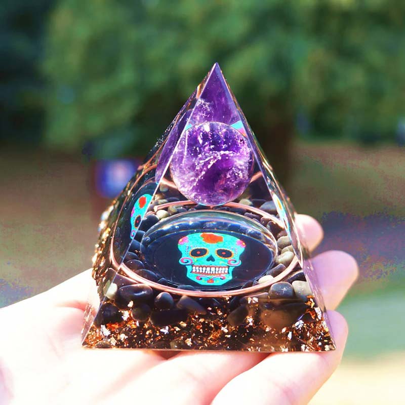 Olivenorma Amethyst Obsidian Schädel Symbol Orgon-Pyramide