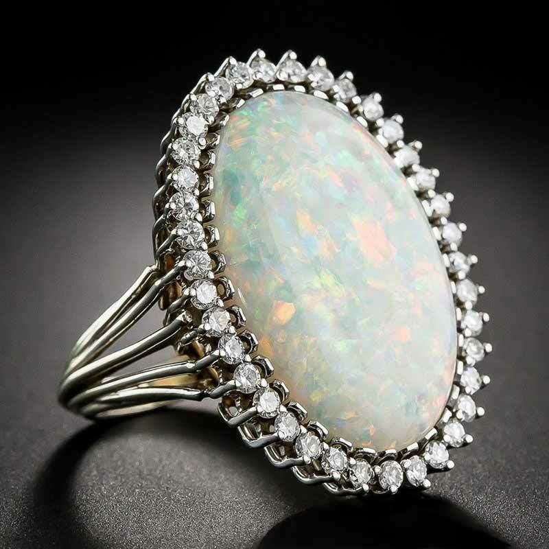 Olivenorma Oval Weißer Opal Ehering 