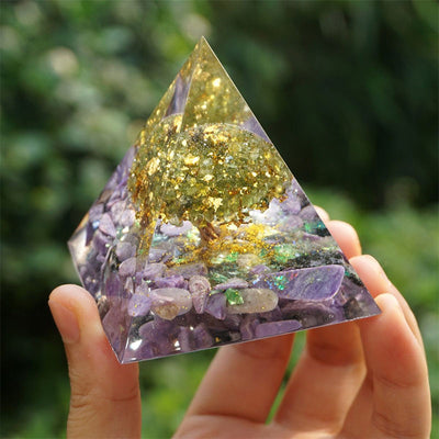 Olivenorma Lebensbaum Peridot mit Charoit Orgon Pyramide