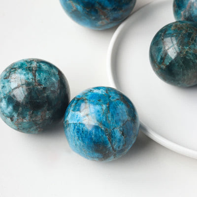 Blauer Apatit-Kraftkristallkugel - image 1